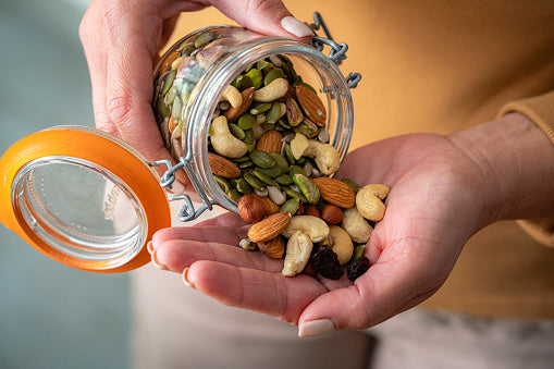 Peanuts vs. Almonds: A Simple Guide to Nutrition, Benefits, and Everyday Uses